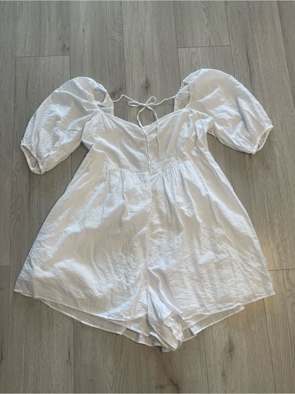 Abercrombie & Fitch A&F White Puff Sleeve Romper